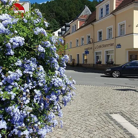 Am Springbrunnen *
